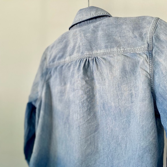 Chaps Ombré Denim Long Sleeve Button Up Shirt - Picture 5 of 6
